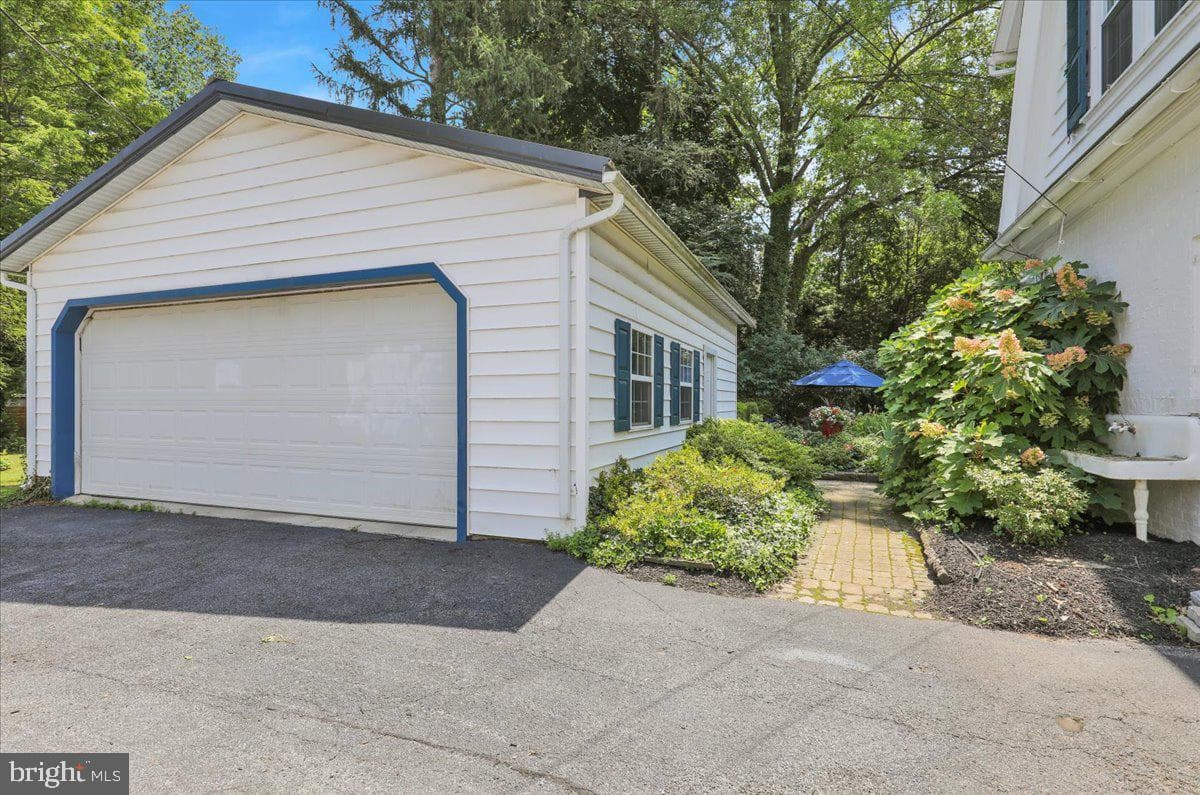 2503 Prospect Street photo 13