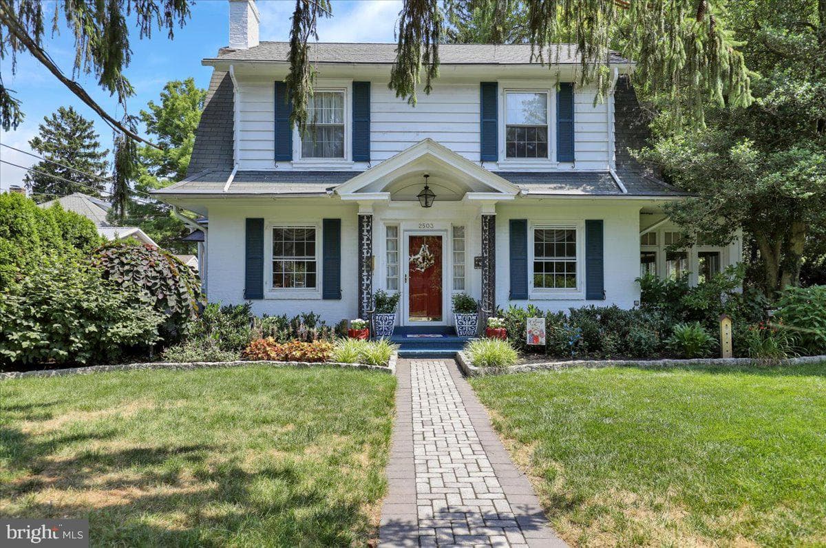 2503 Prospect Street photo 3