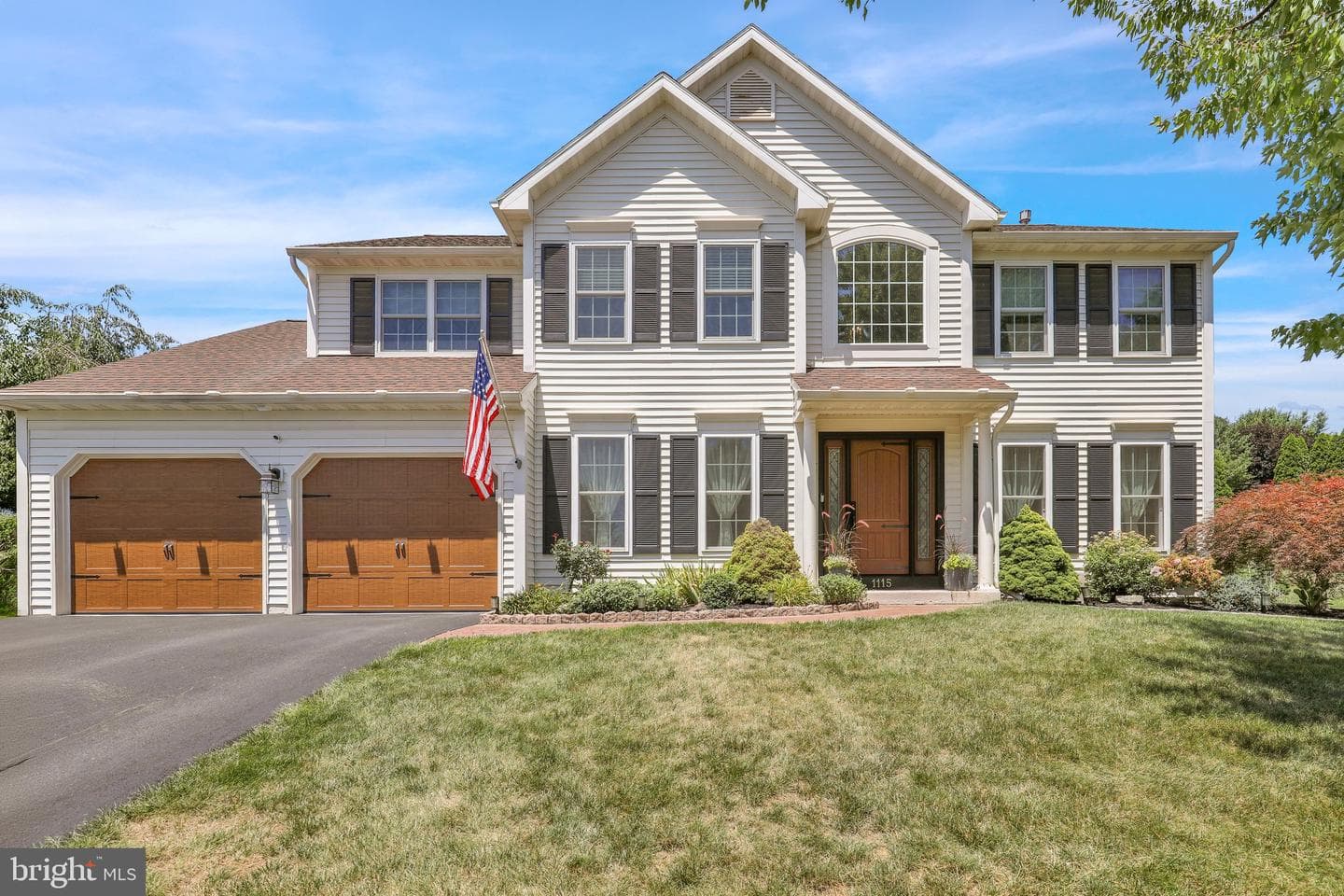 1115 Stonehenge Drive, Reading