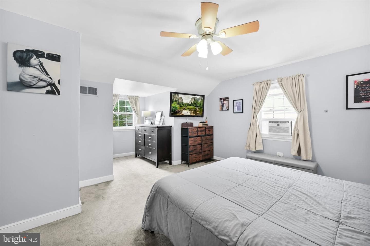 523 Dorchester Avenue photo 12