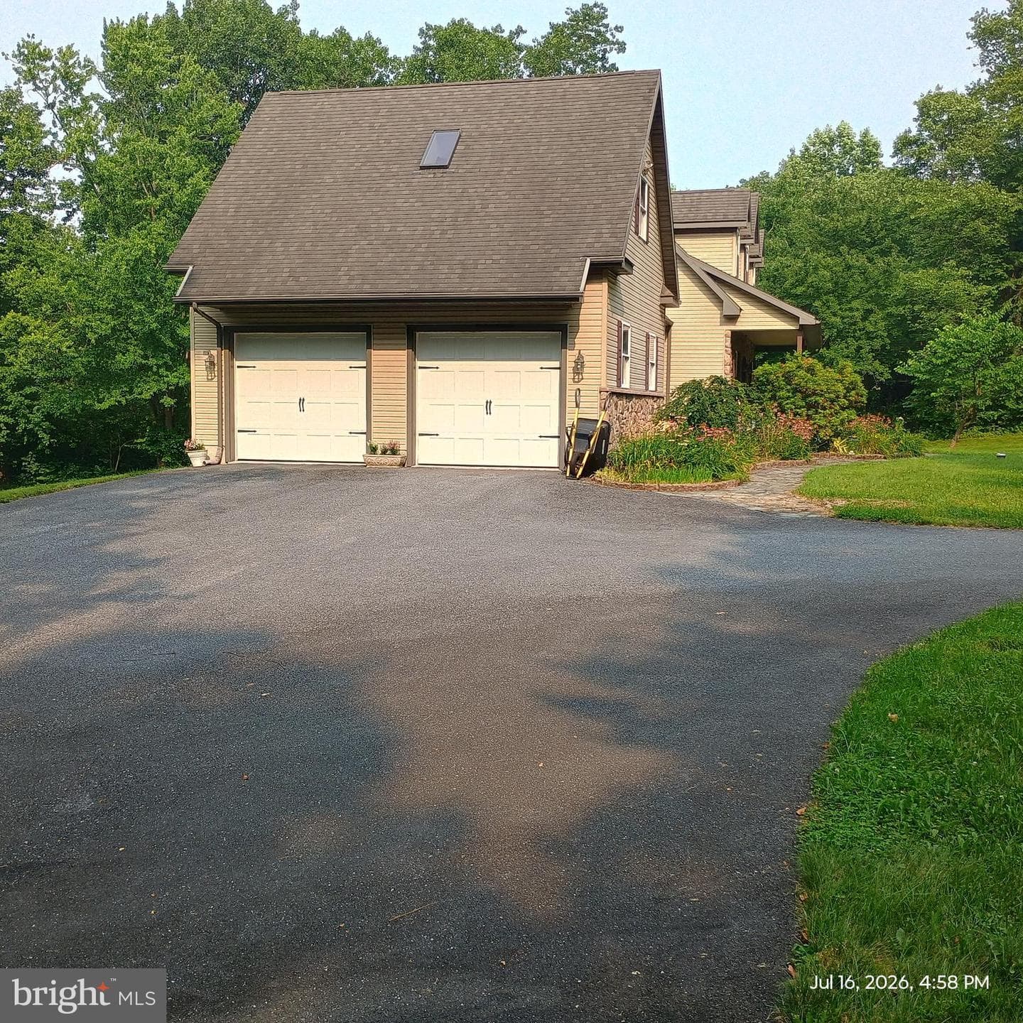 425 Swamp Road photo 10