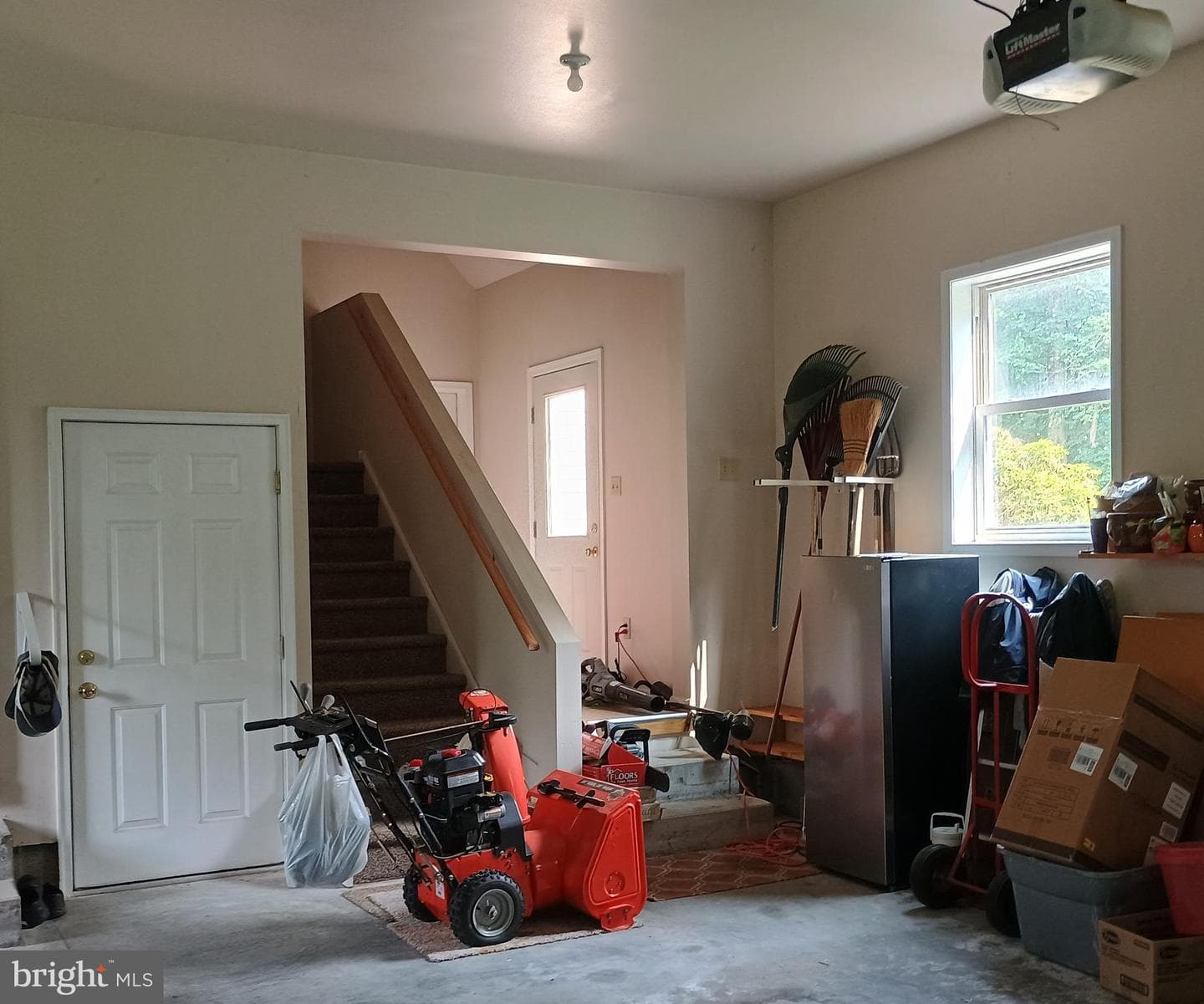 425 Swamp Road photo 19