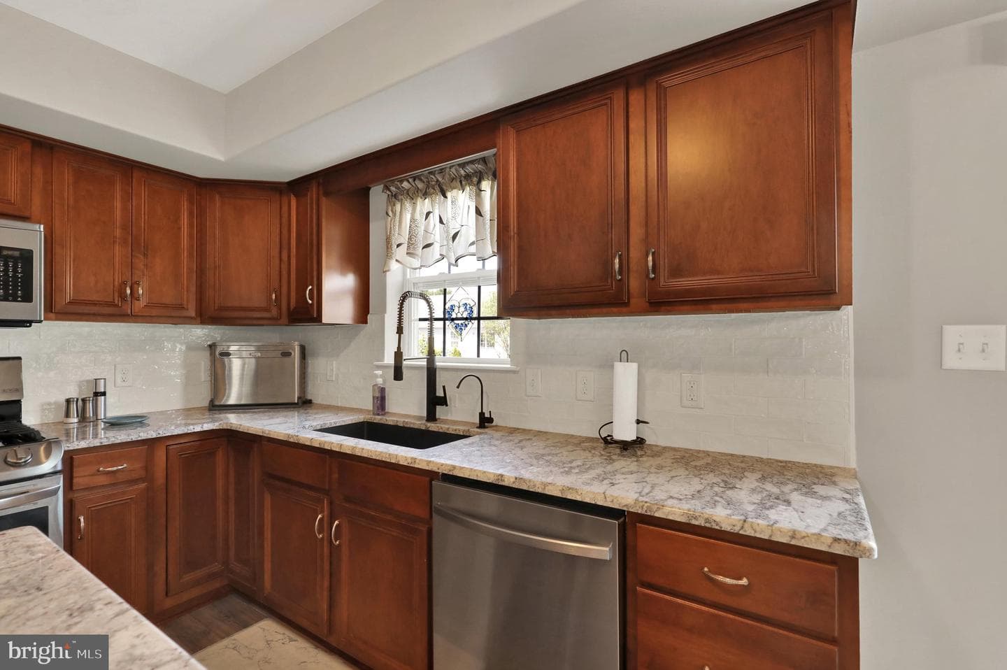 29 Solvay Drive photo 16