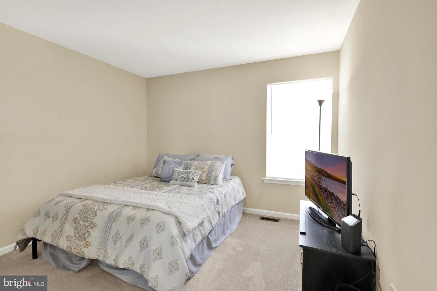 29 Solvay Drive photo 32
