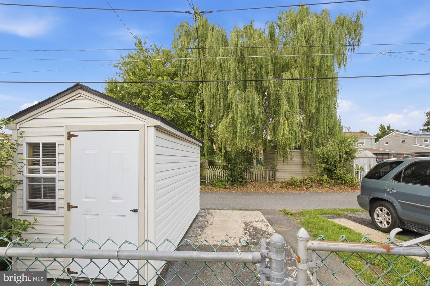 851 Delta Avenue photo 14