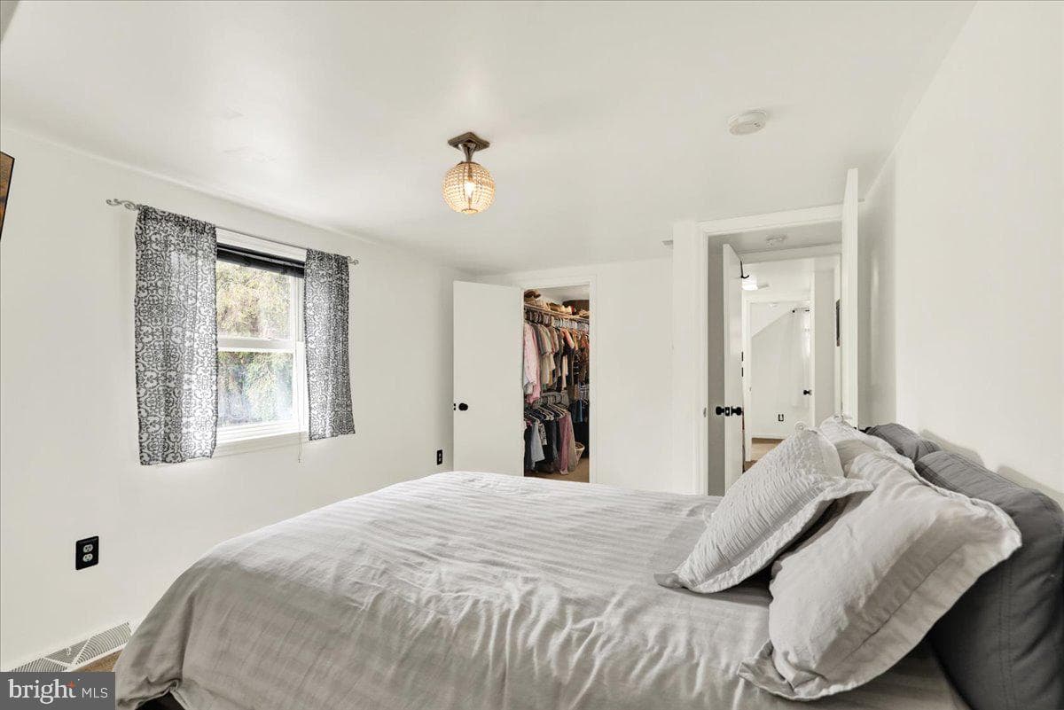 2314 Reading Boulevard photo 18