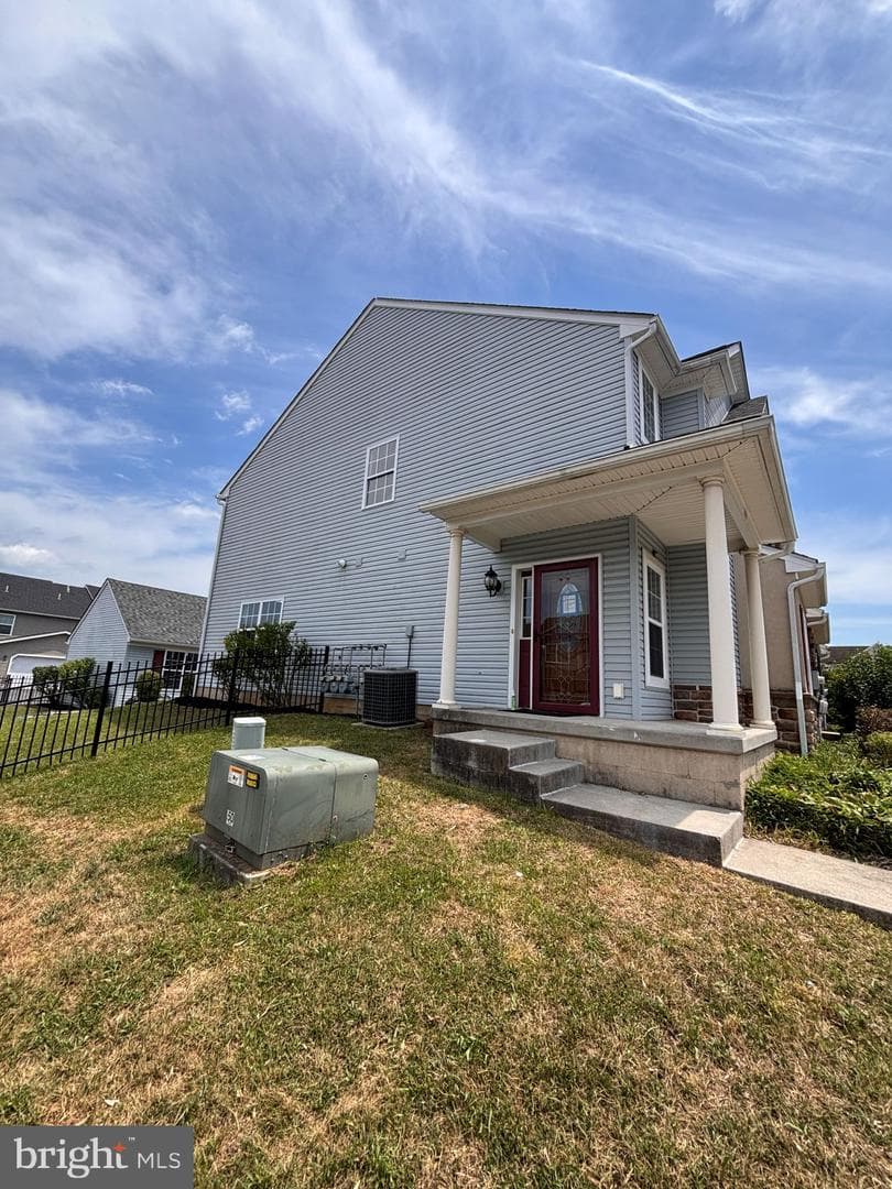 217 Silk Drive photo 2