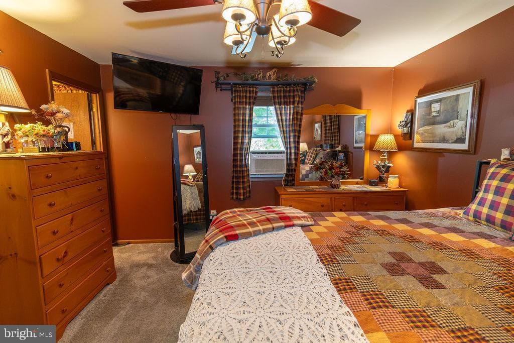 108 Maple Drive photo 18