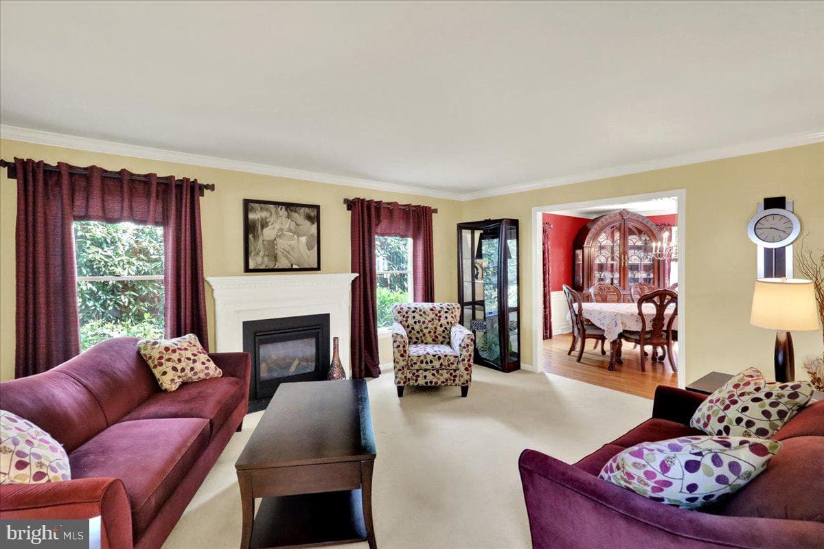 200 Sturbridge Drive photo 14