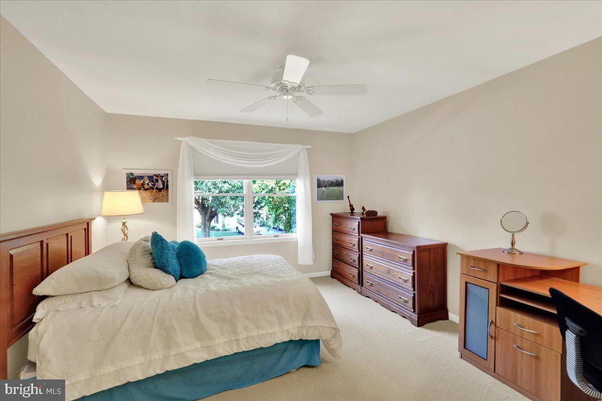 200 Sturbridge Drive photo 42