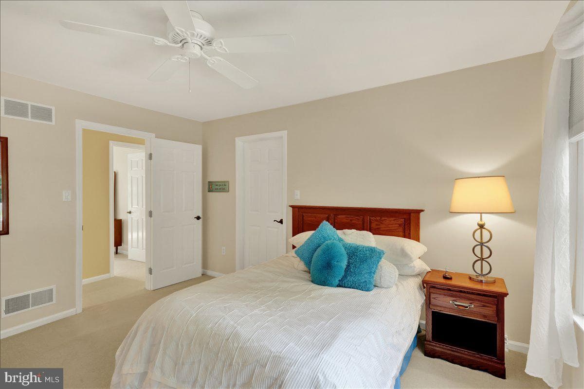 200 Sturbridge Drive photo 43