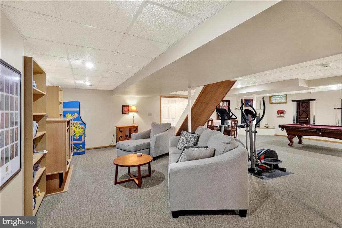 200 Sturbridge Drive photo 47