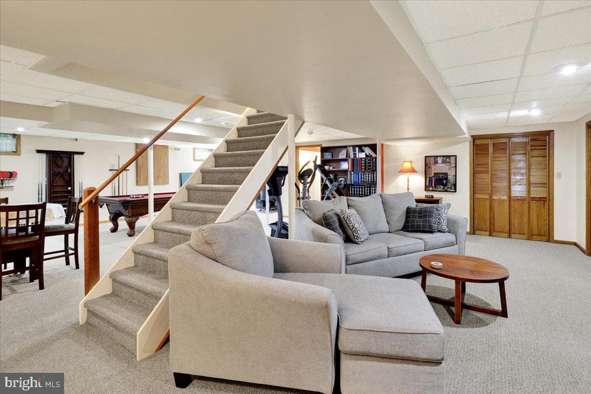 200 Sturbridge Drive photo 48