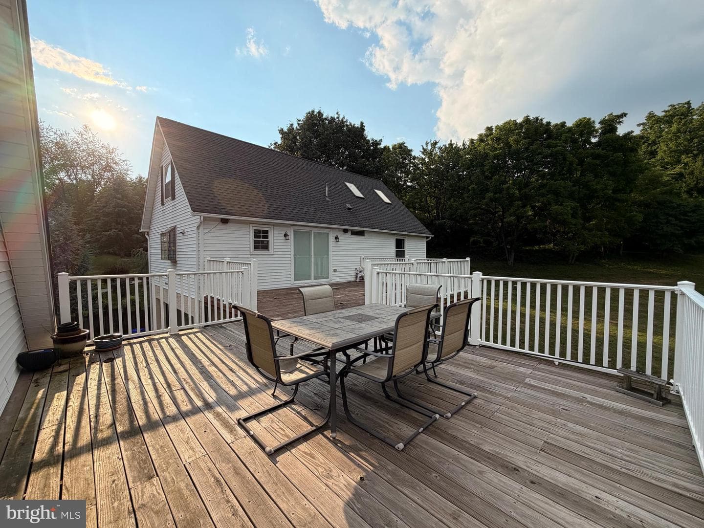575 Mull Avenue photo 20