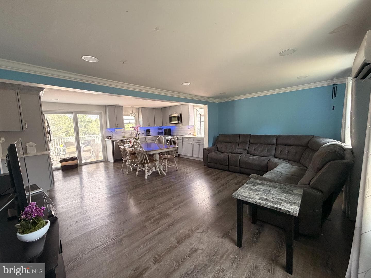 575 Mull Avenue photo 30