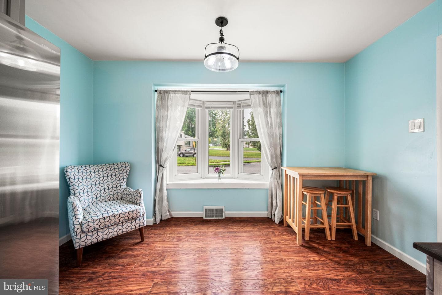 1 Maplewood Court photo 5