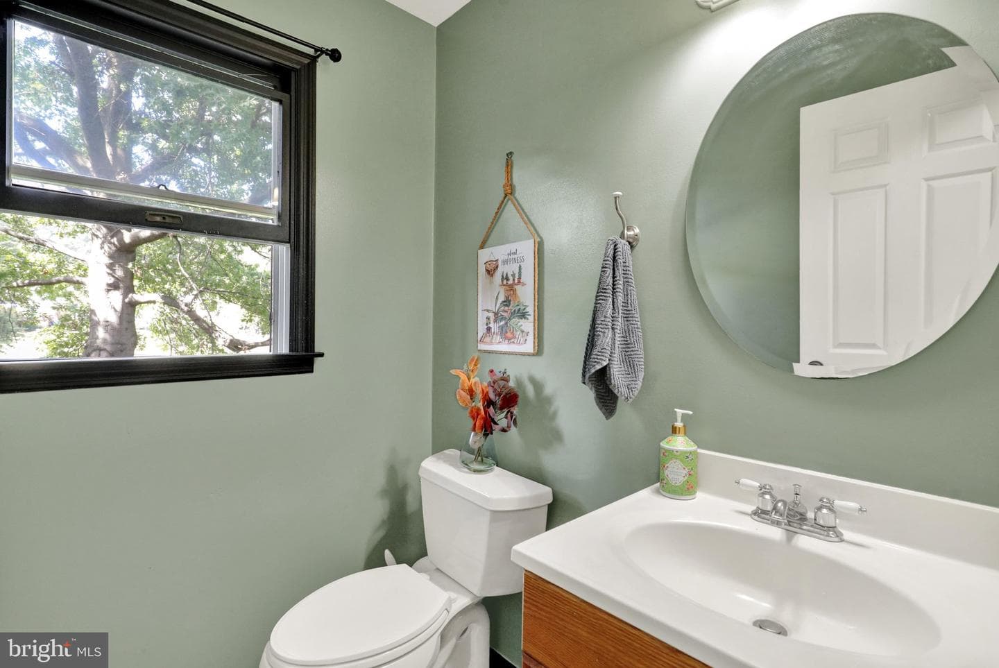 1773 Acorn Drive photo 17