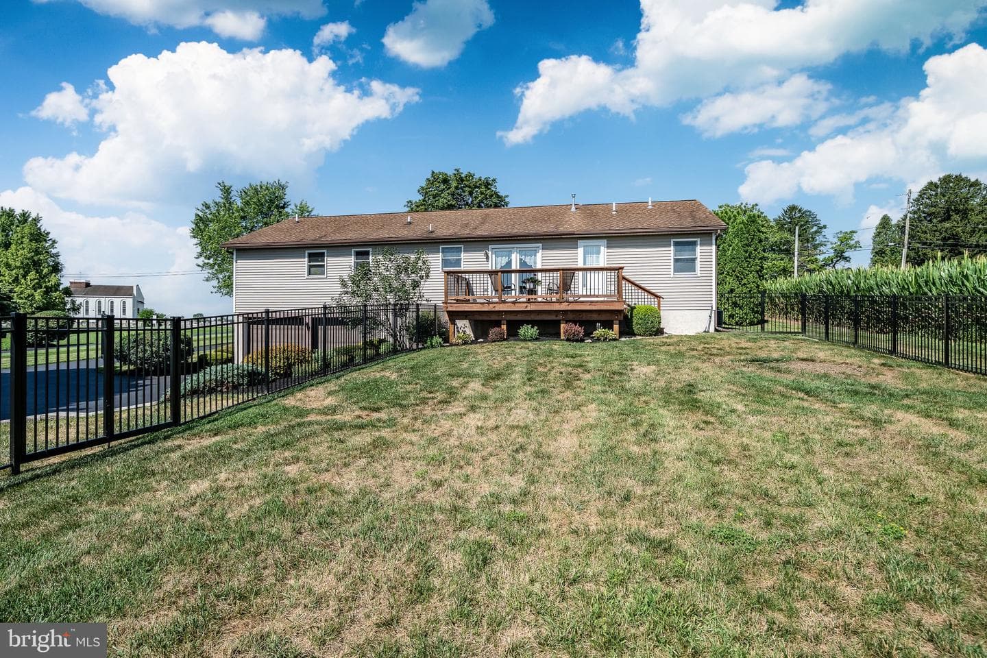 337 Ontelaunee Drive photo 55