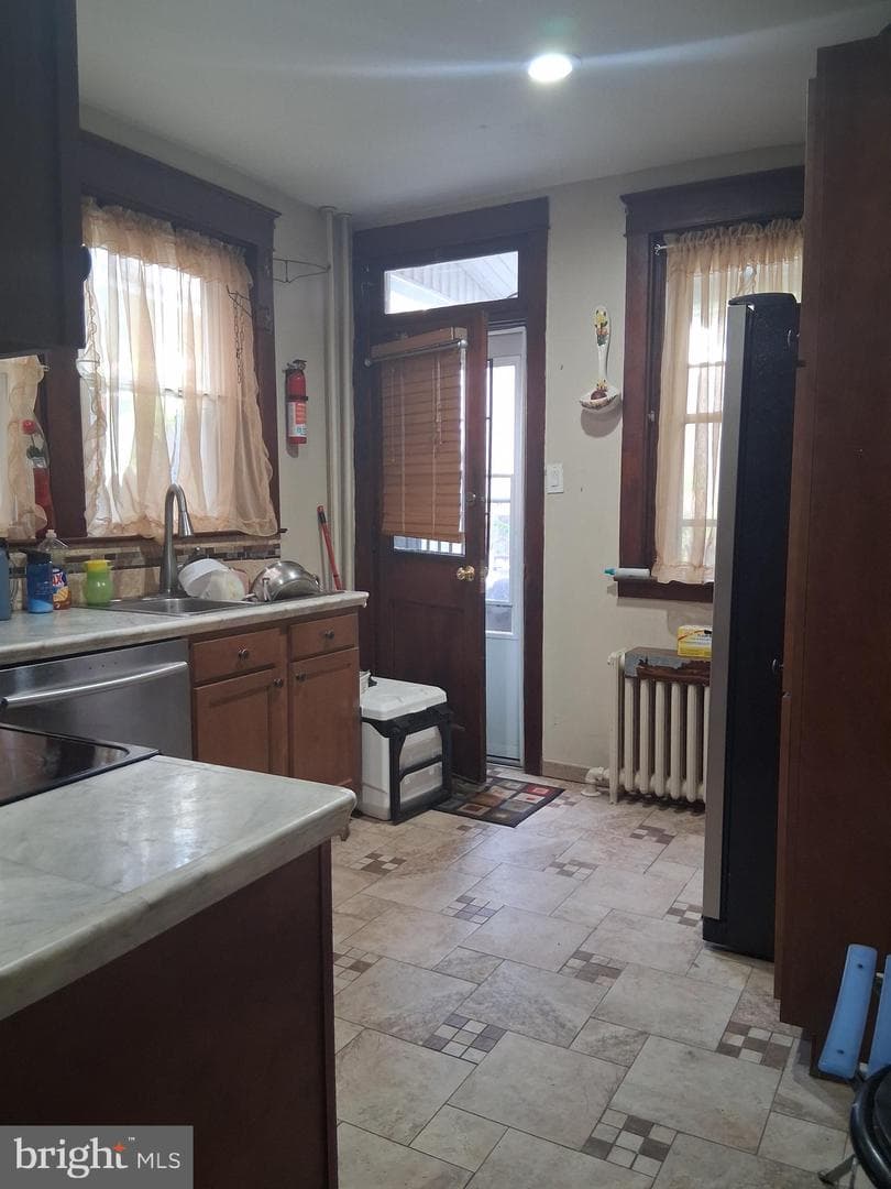 1227 N 11th Street photo 9