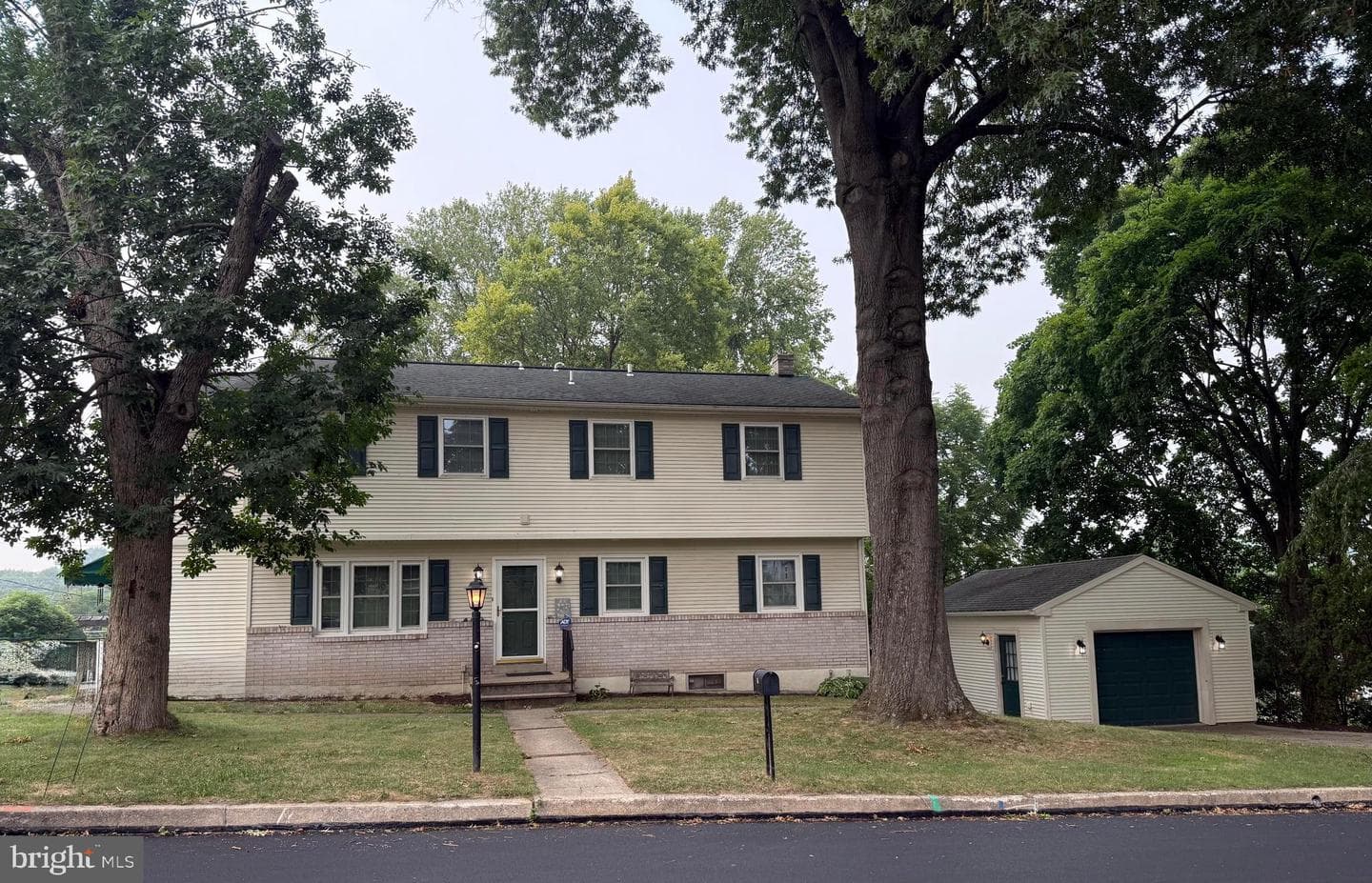 115 Ardmore Avenue, Reading