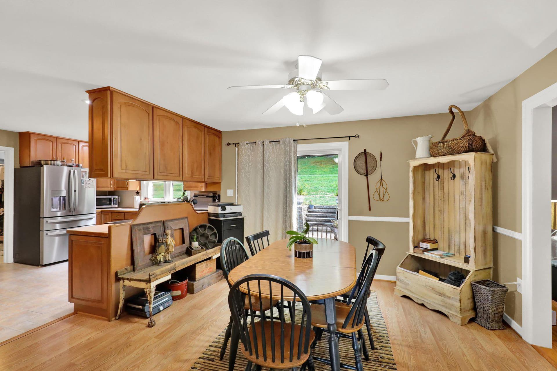 18 Hillside Road photo 12