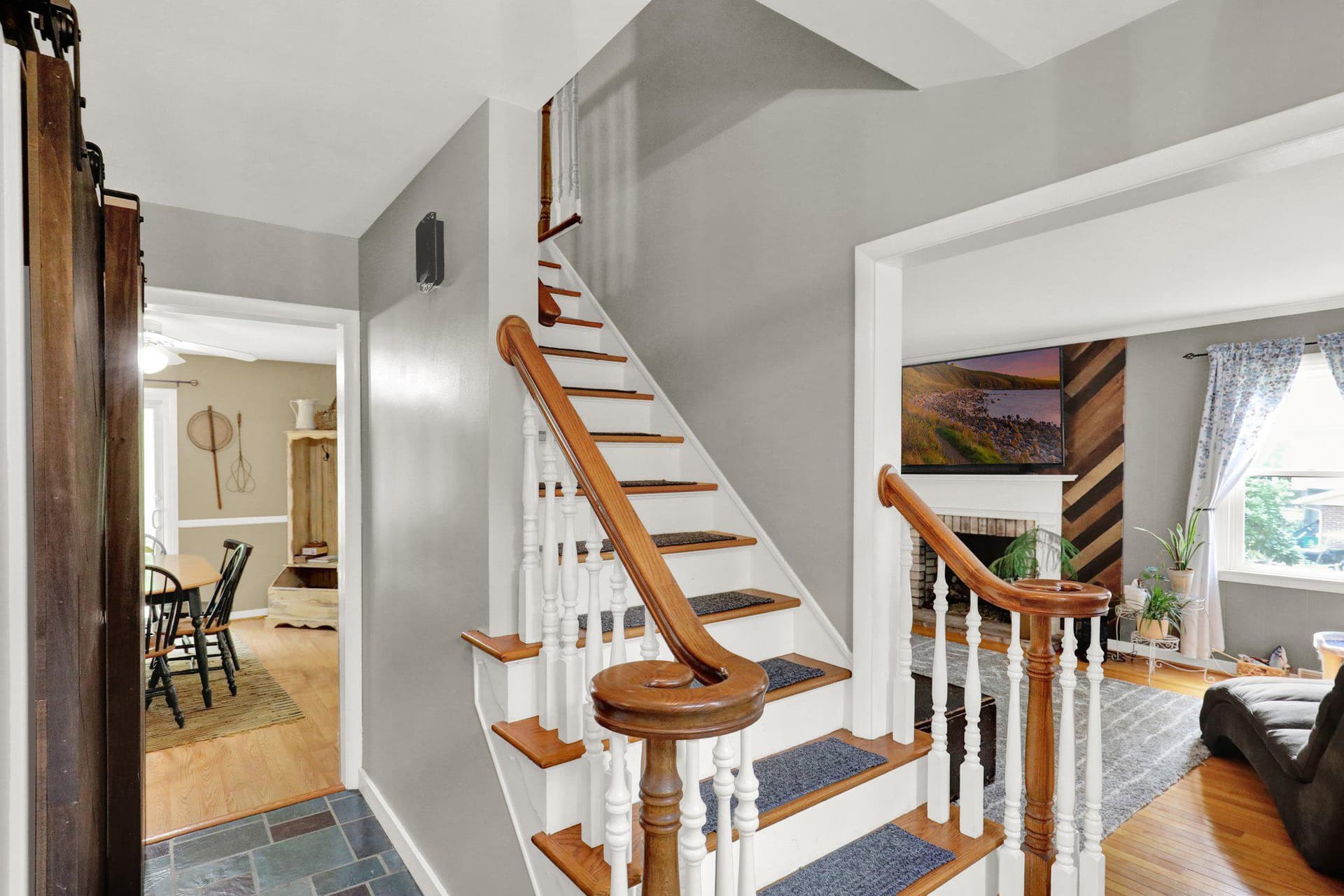 18 Hillside Road photo 21