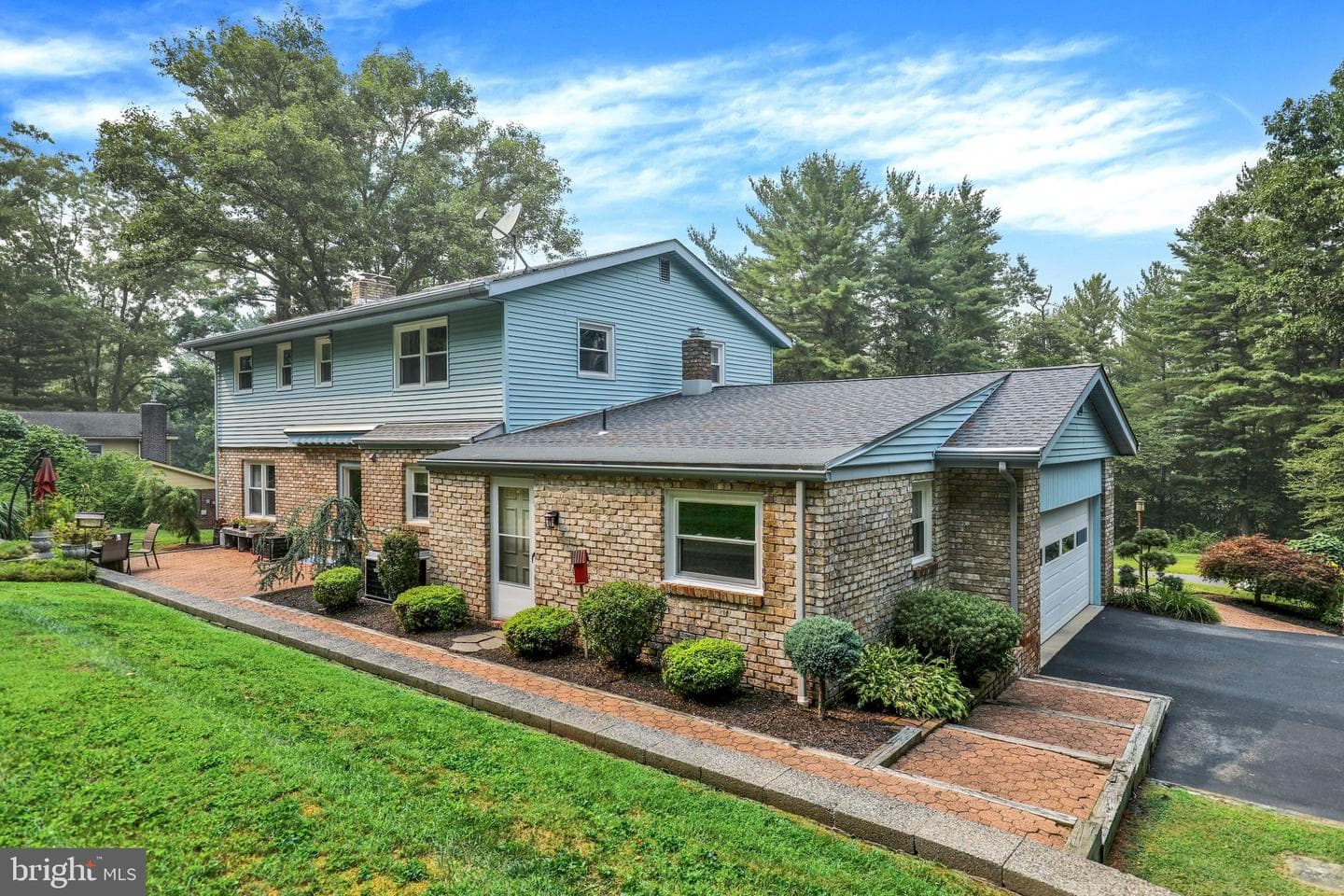 18 Hillside Road photo 40