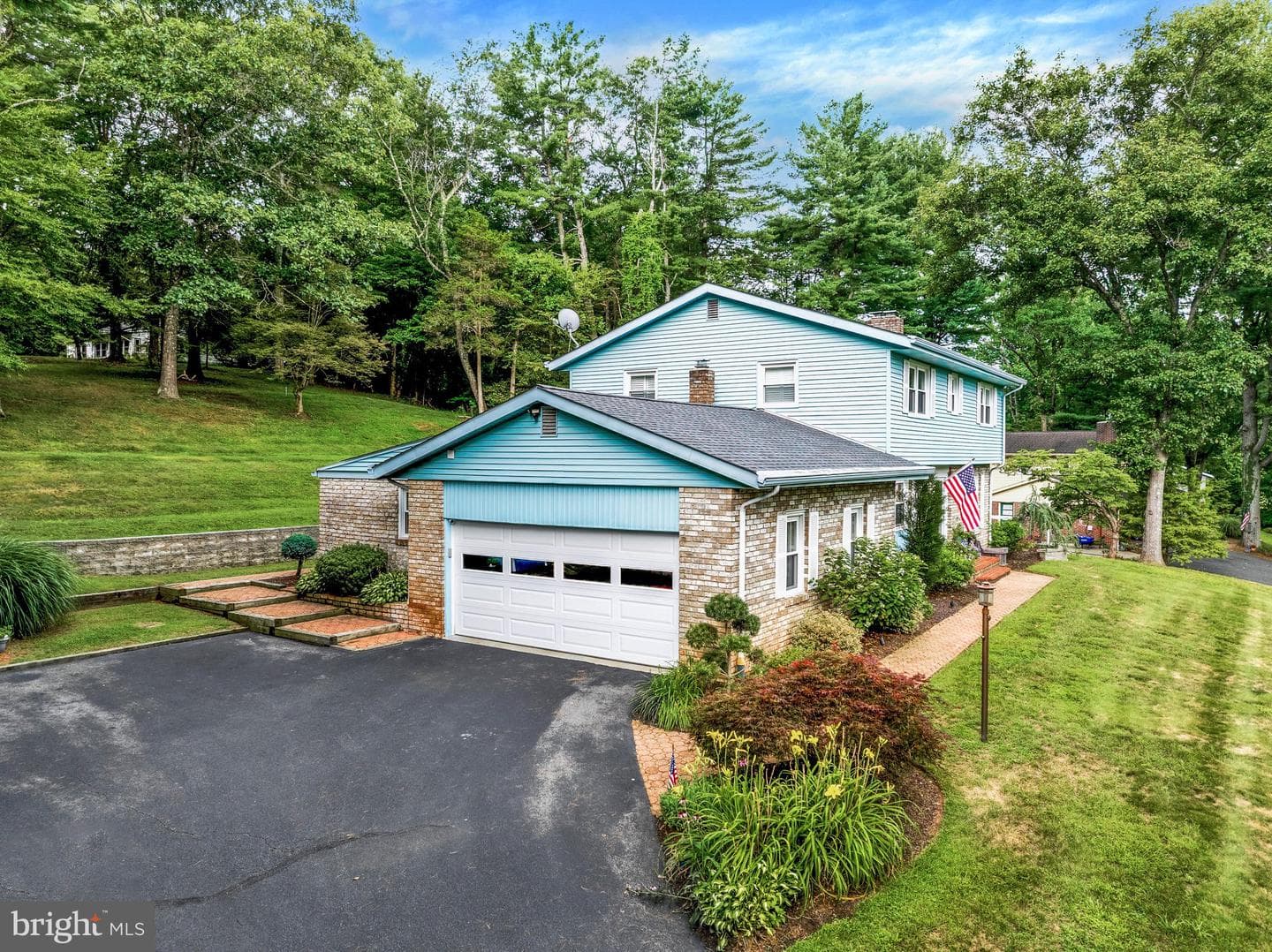 18 Hillside Road photo 41