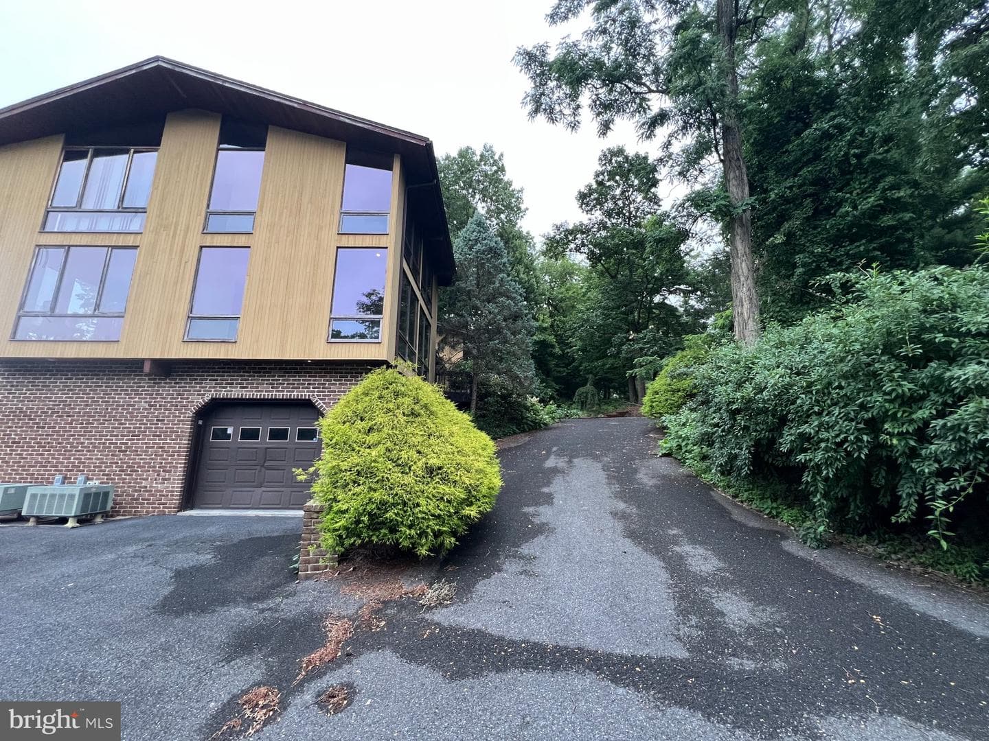125 Grandview Boulevard photo 5