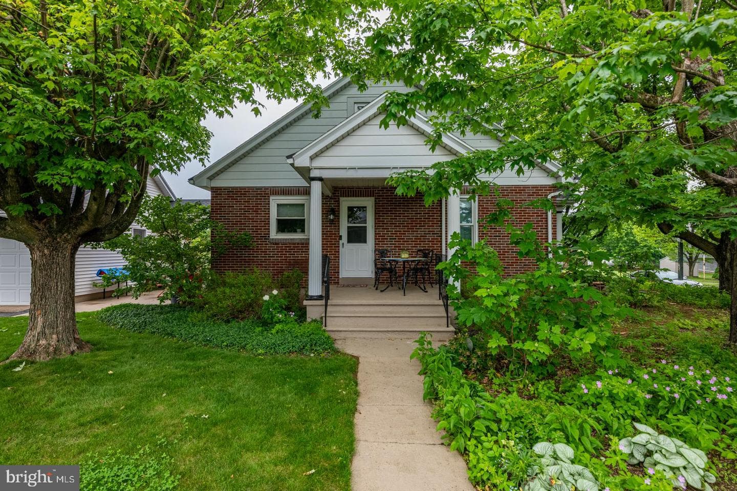 337 Stevens Avenue photo 4