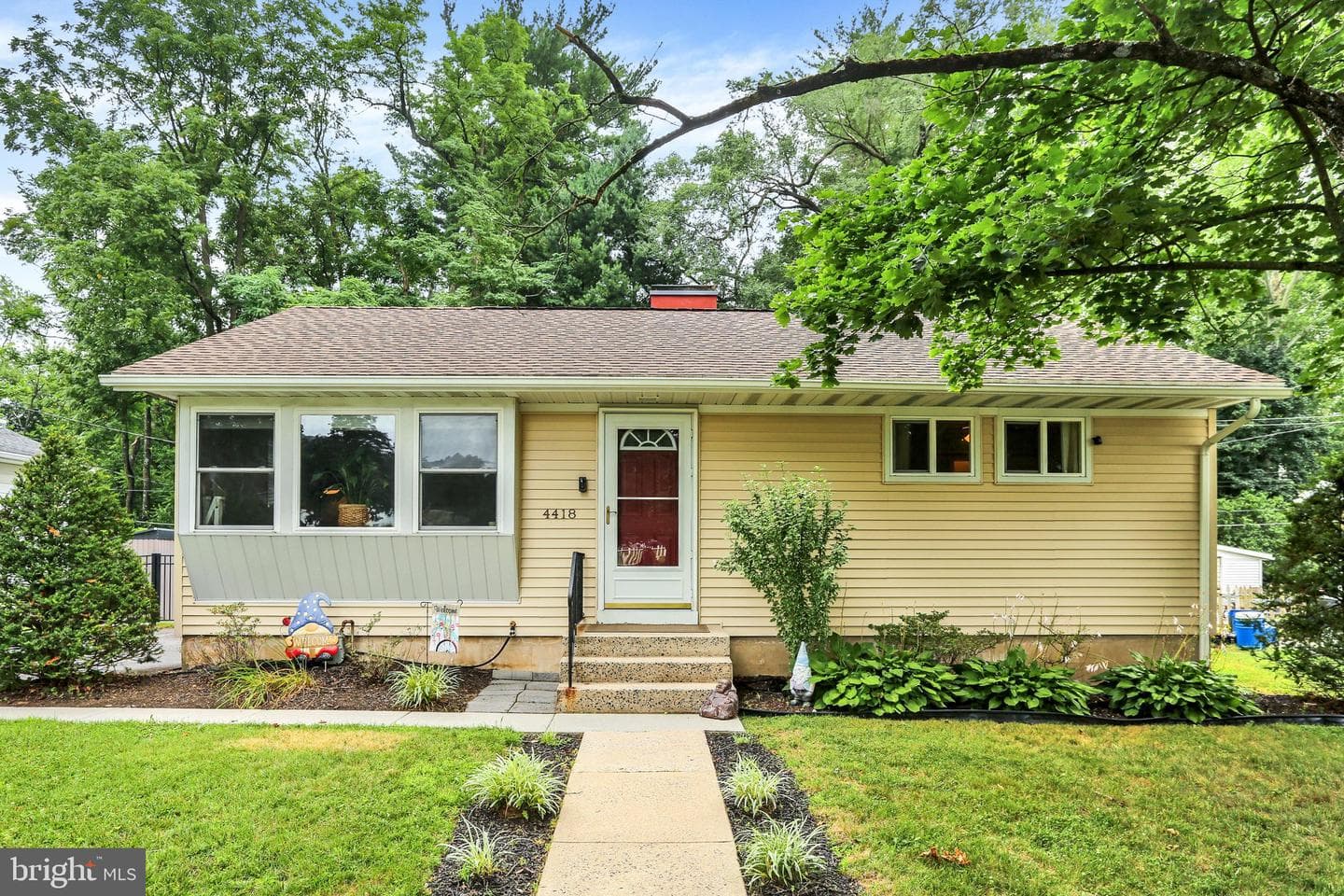 4418 Mays Avenue photo 3