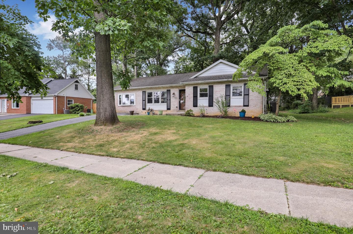 38 Cedarwood Road photo 2