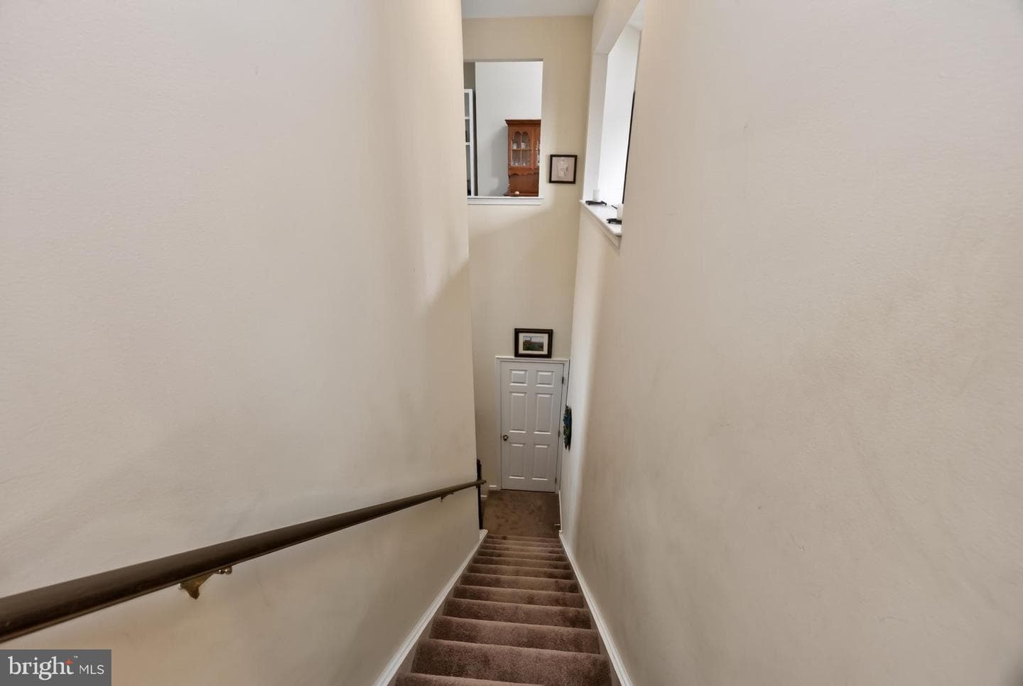 601 Country Lane photo 12