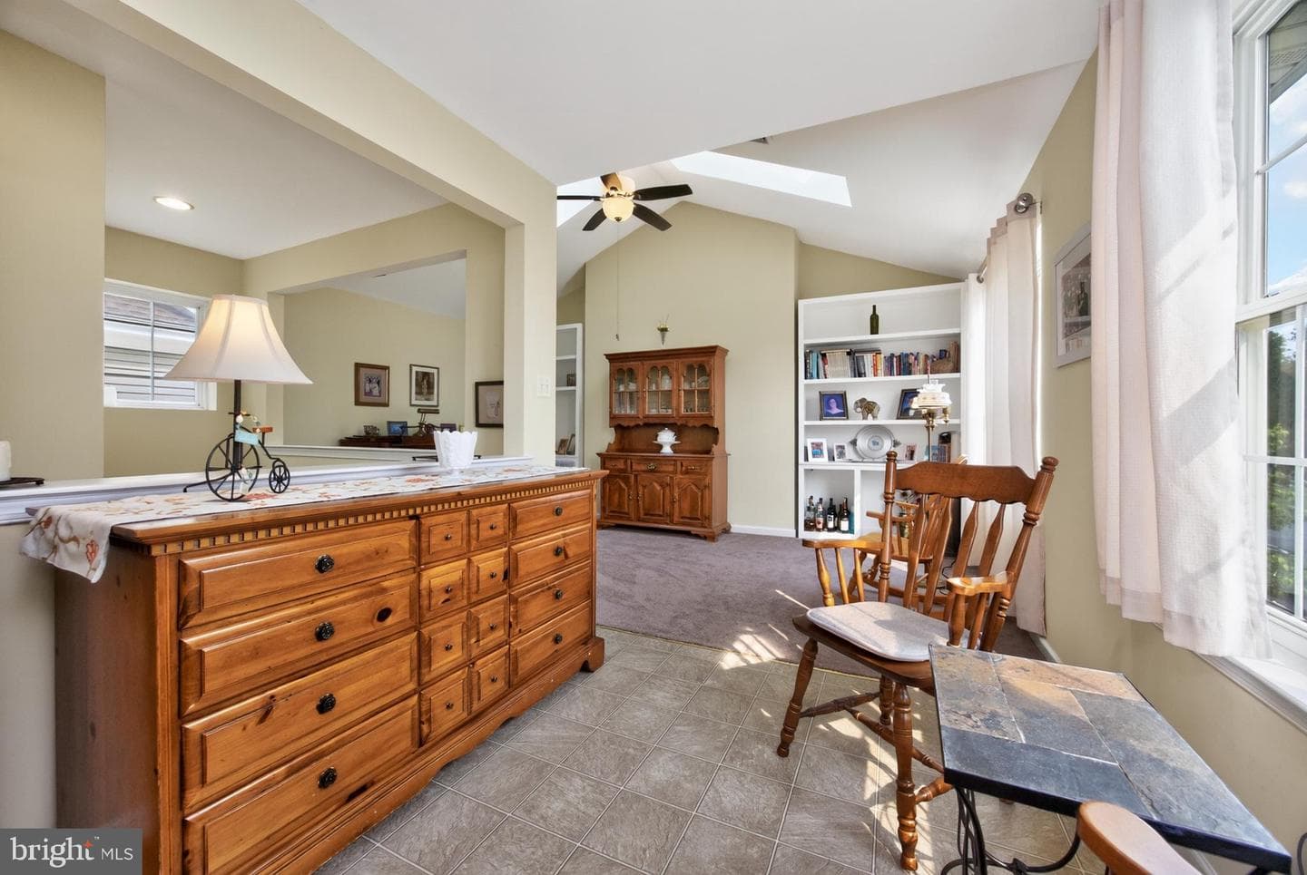 601 Country Lane photo 17