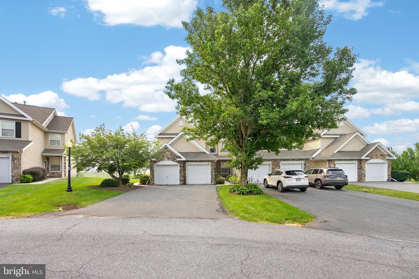 601 Country Lane, Morgantown