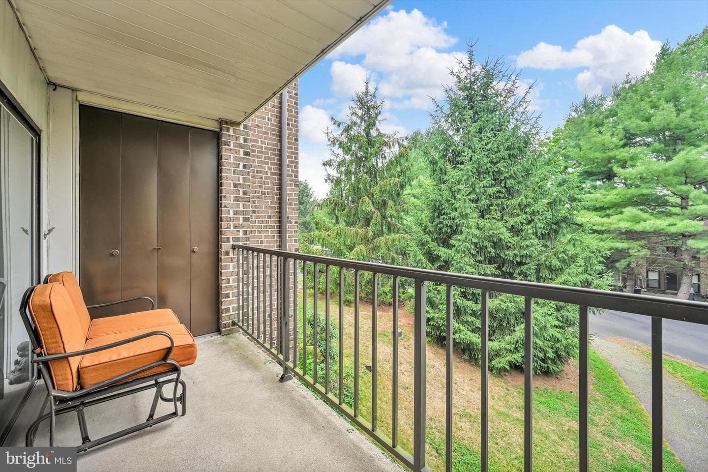 2 Fairway Road photo 23