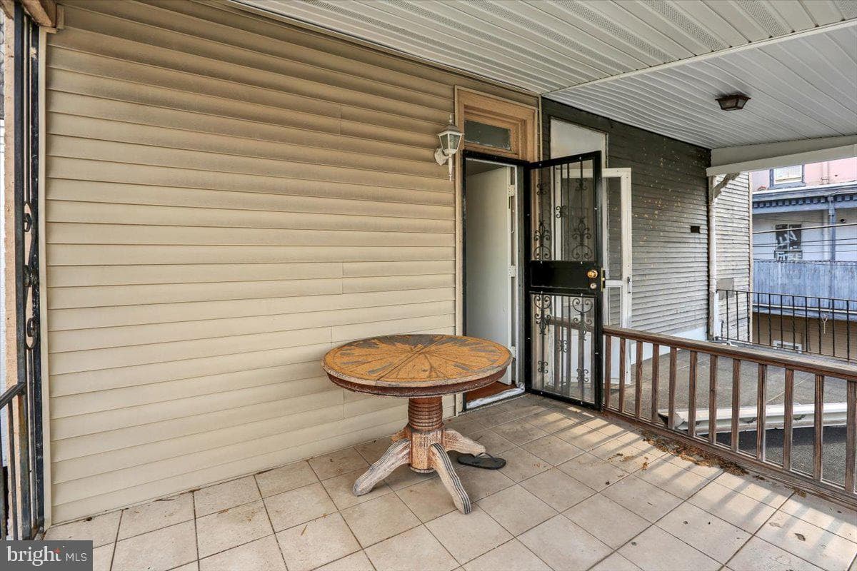 425 Chestnut Street photo 19