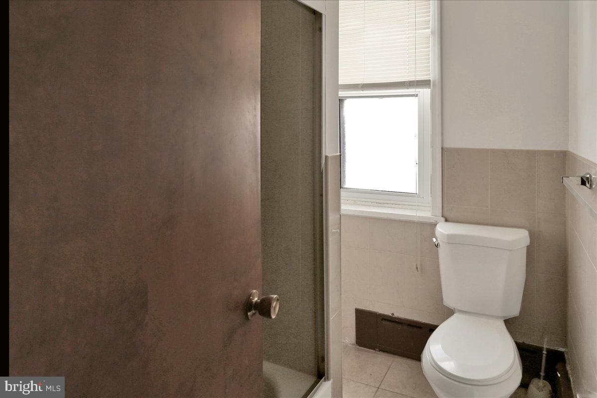 425 Chestnut Street photo 20
