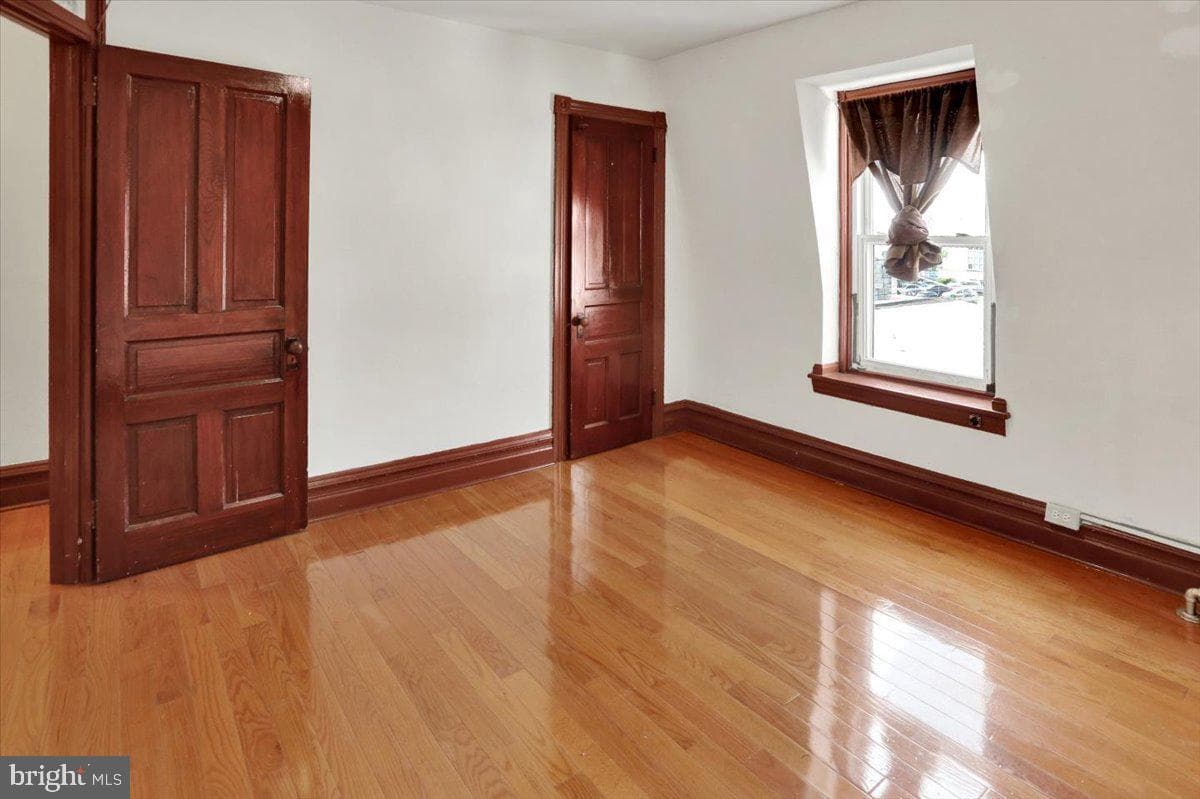 425 Chestnut Street photo 25