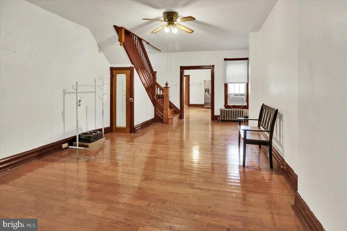 425 Chestnut Street photo 3