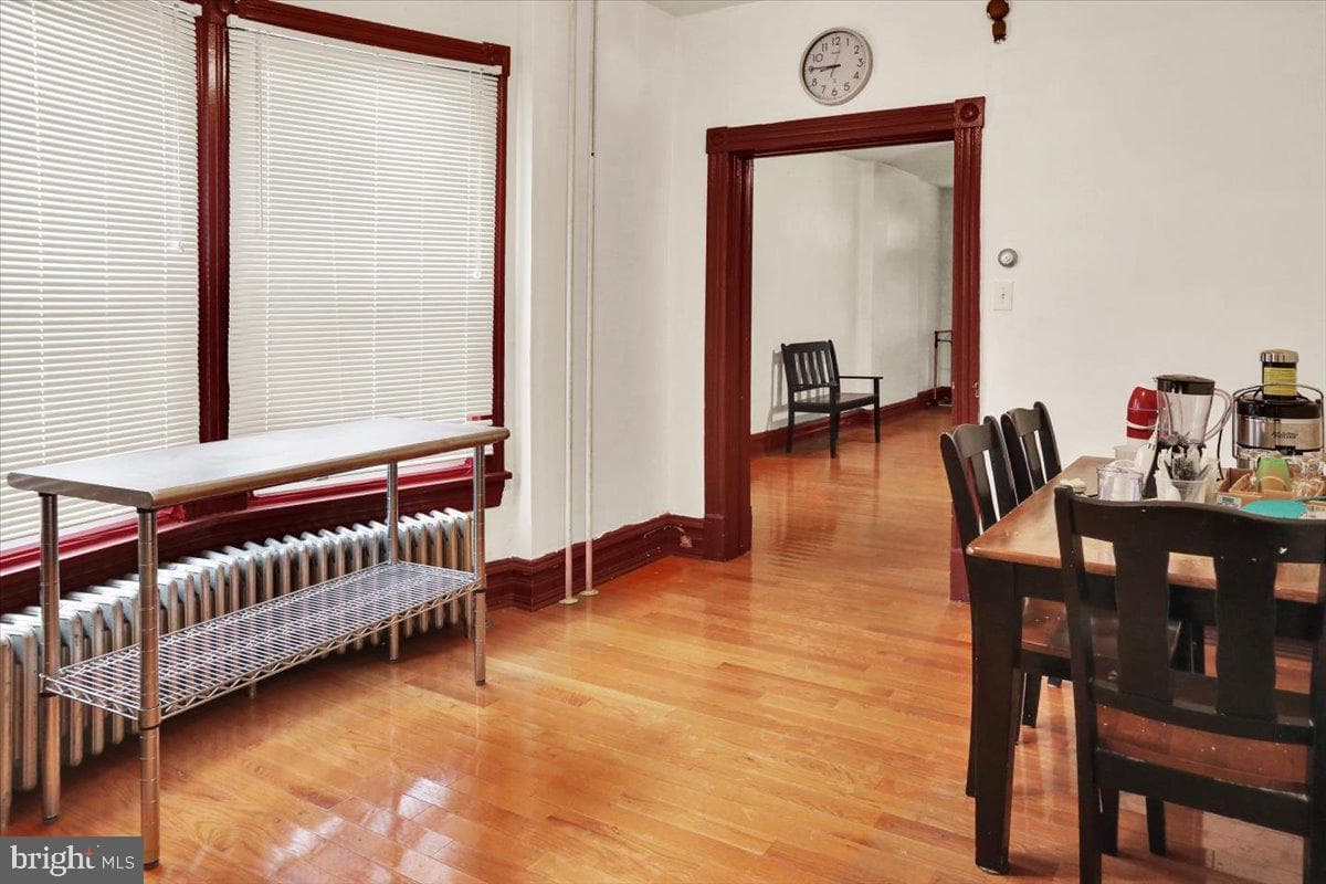 425 Chestnut Street photo 6