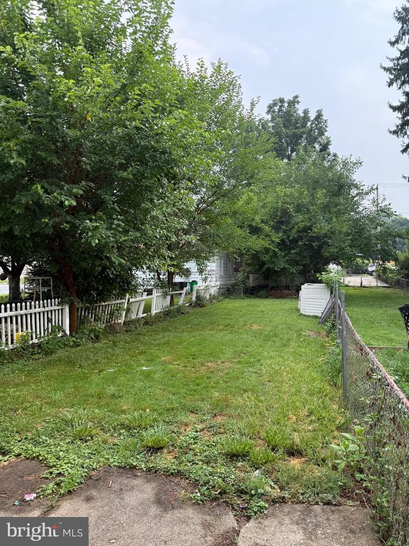 36 Philadelphia Avenue photo 21