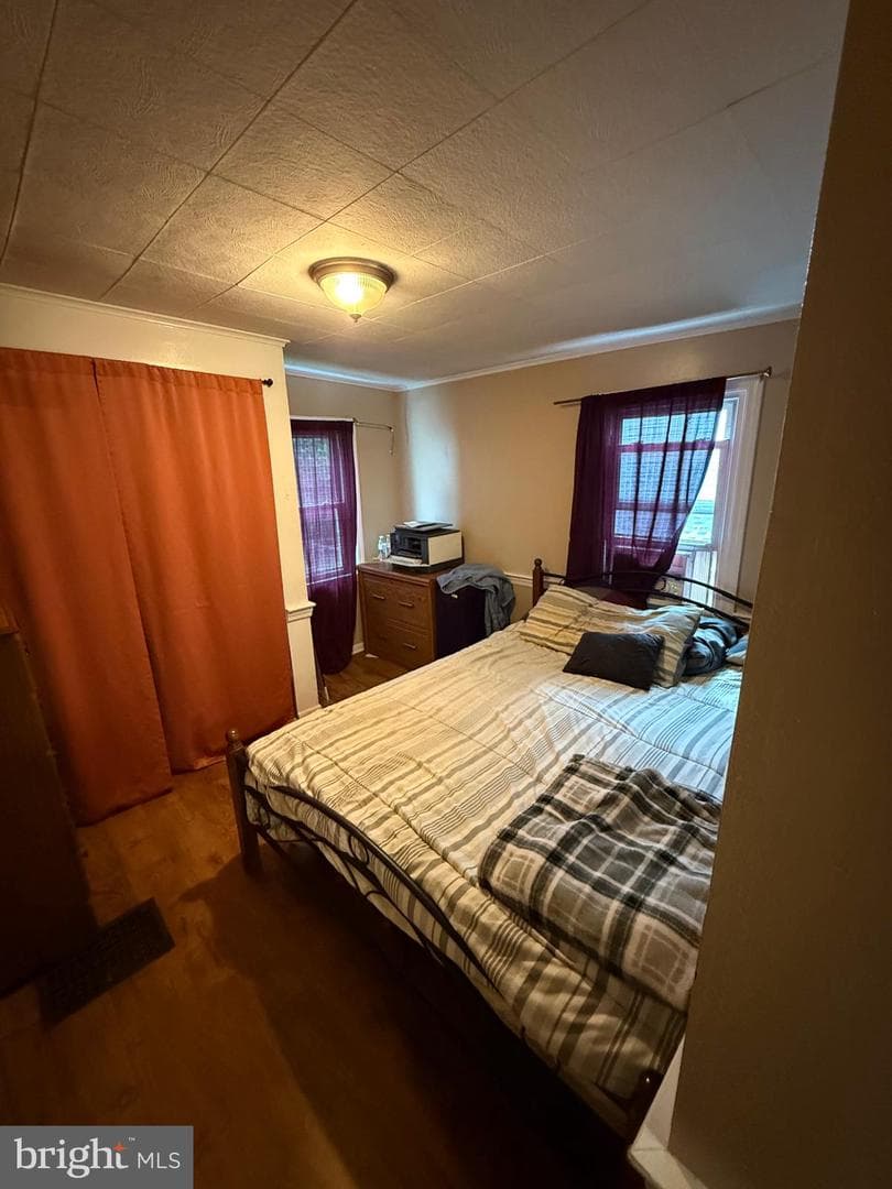 36 Philadelphia Avenue photo 6