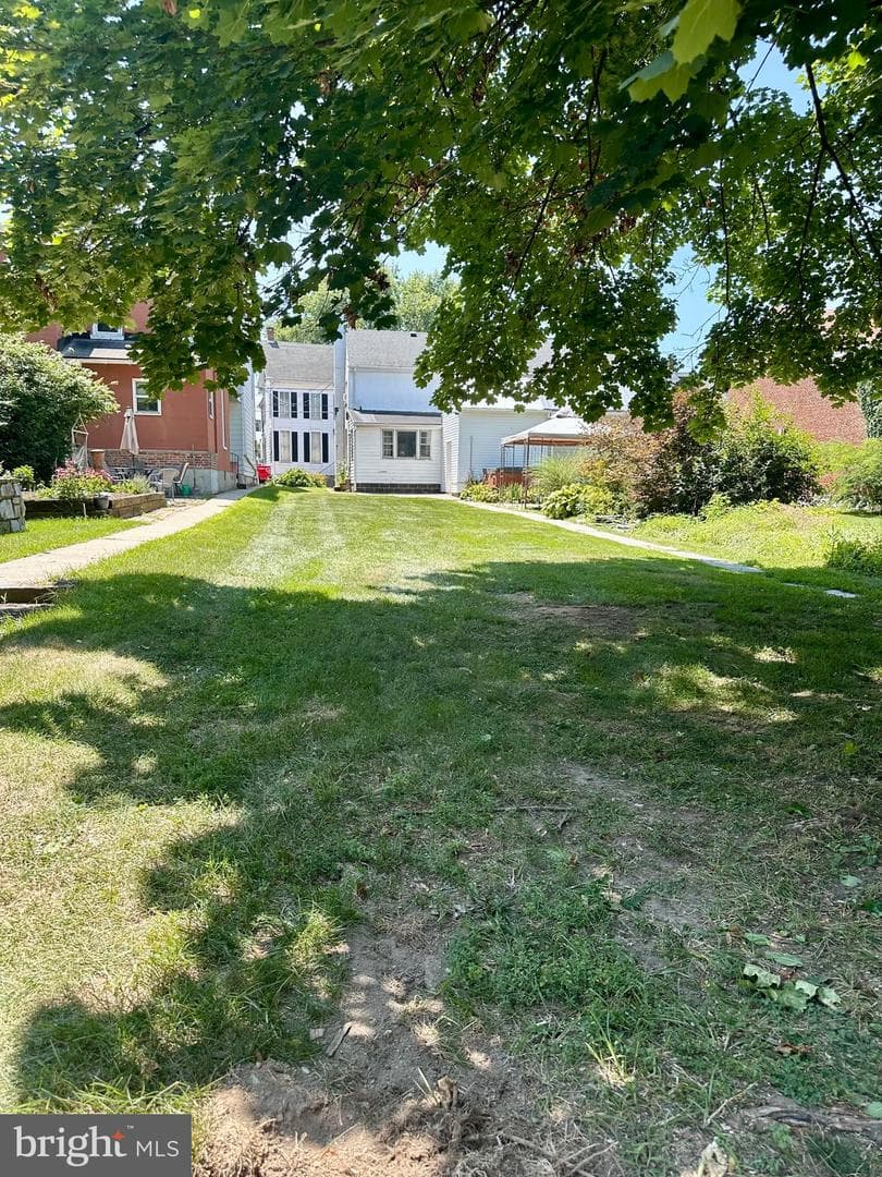 36 S Whiteoak Street photo 27