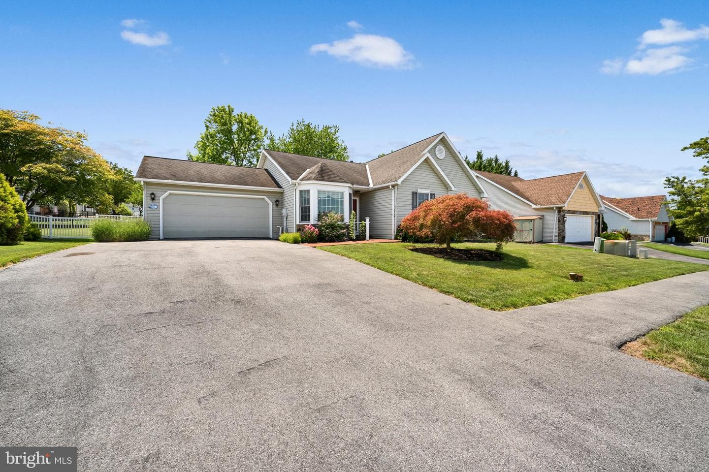 114 Hill Road, Blandon