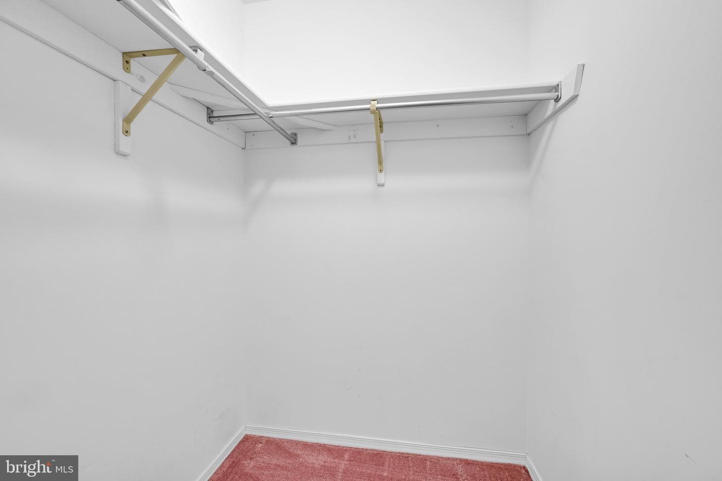 114 Hill Road photo 22