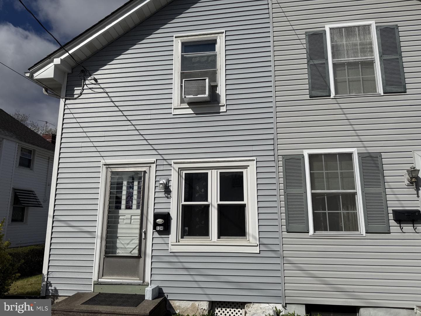 134 Cinder Street photo 1