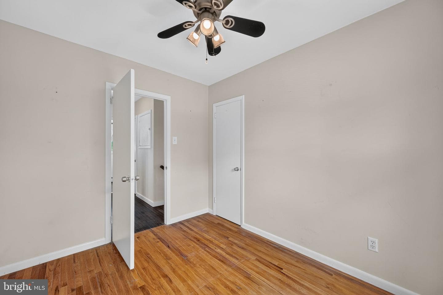 130 Briarwood Drive photo 27