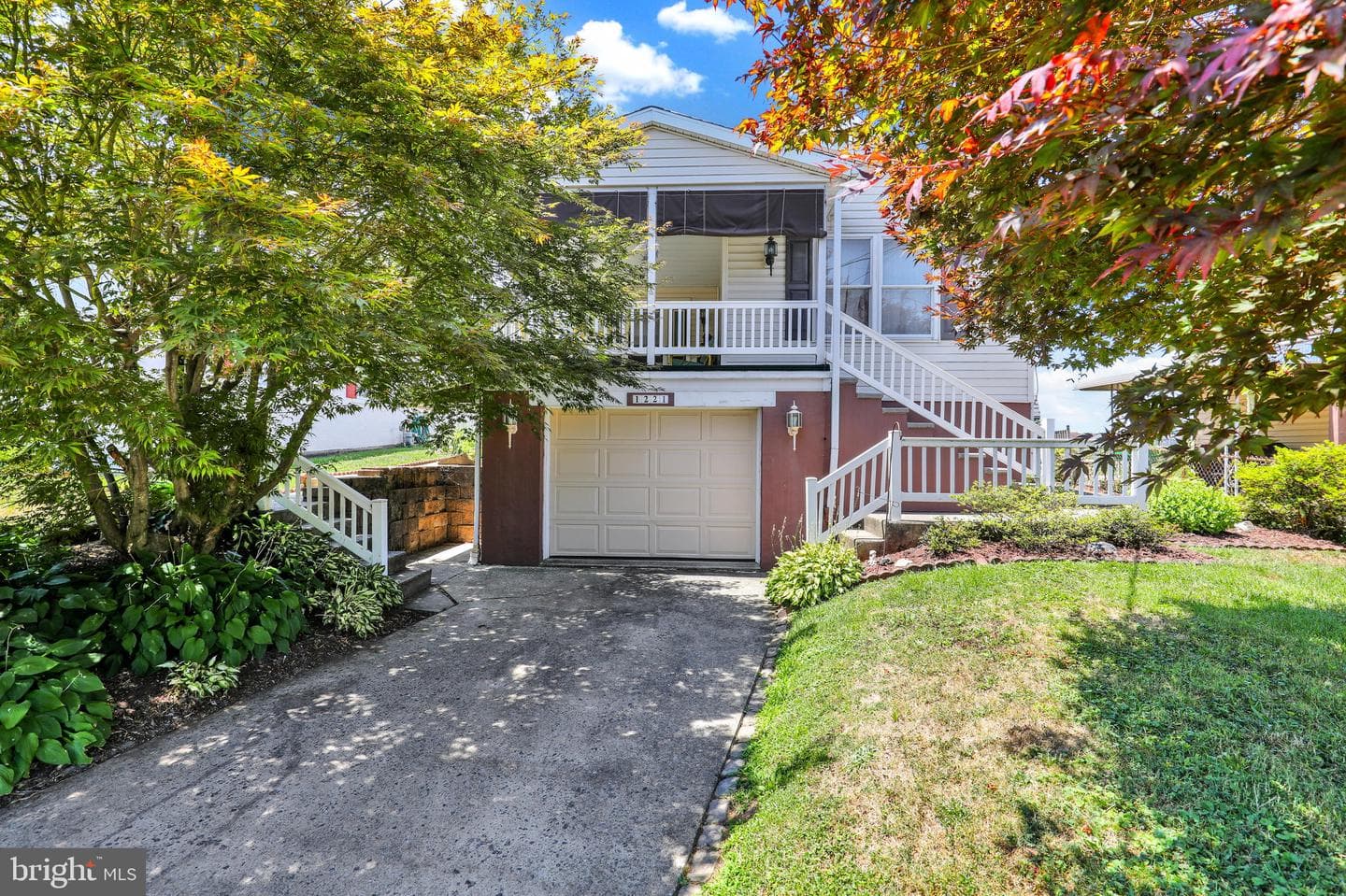 1221 Broadway Boulevard, Reading