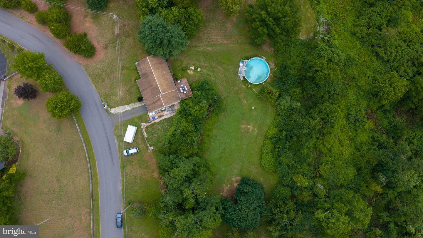 26 Golf Acres Road photo 7